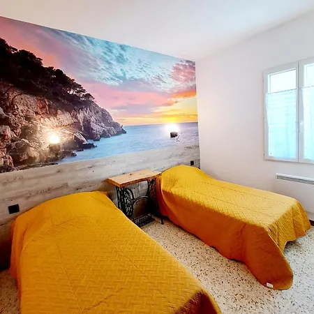 43 M2 2 Epis - A 400m - Parking Jardin Terrasse Wifi Holiday home Six-Fours-les-Plages