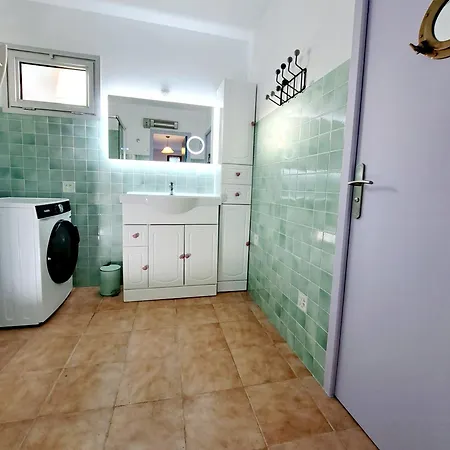Hébergement de vacances 43 M2 2 épis - à 400m - Parking Jardin Terrasse Wifi *